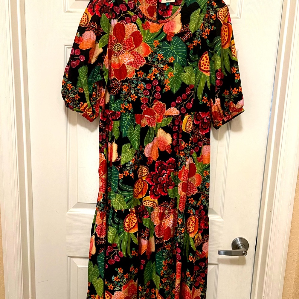 Farm Rio midi dress size L- B: 36-39